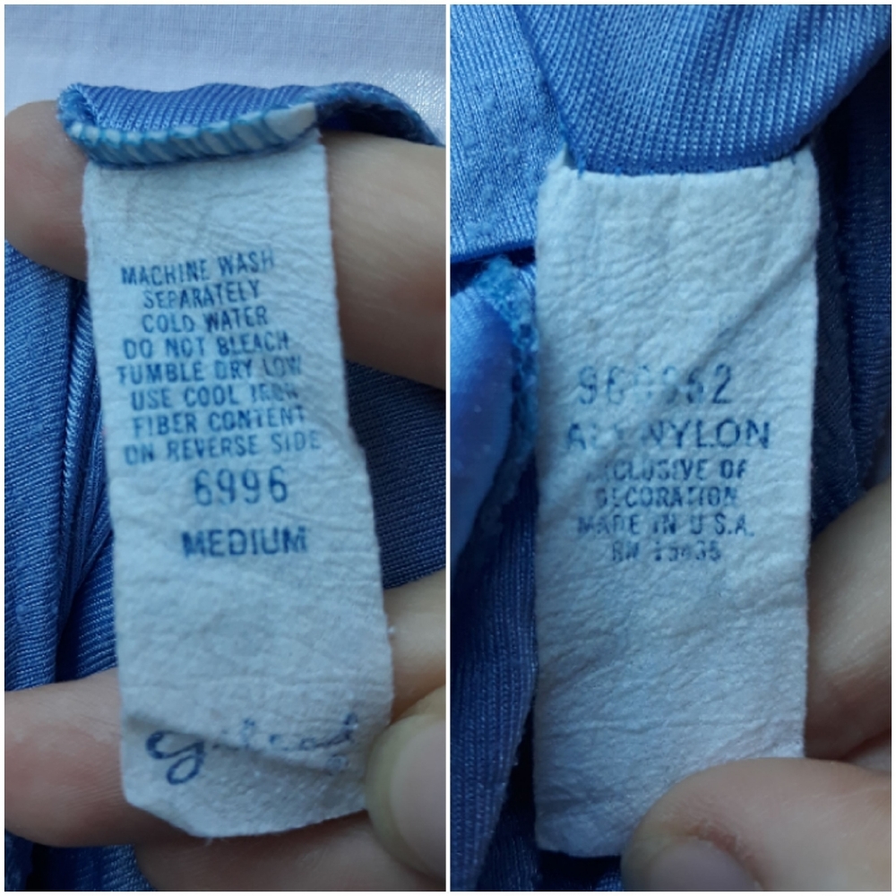Vintage Gilead nightgown - Picture 9 of 9